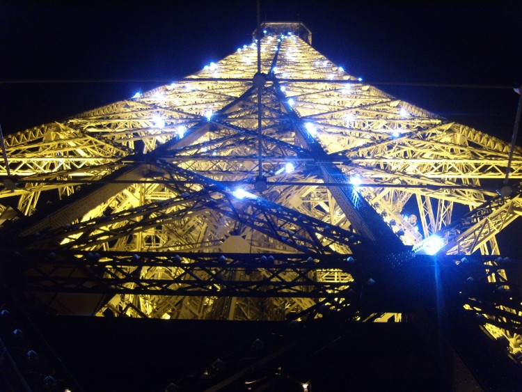 Diodes Tour Eiffel